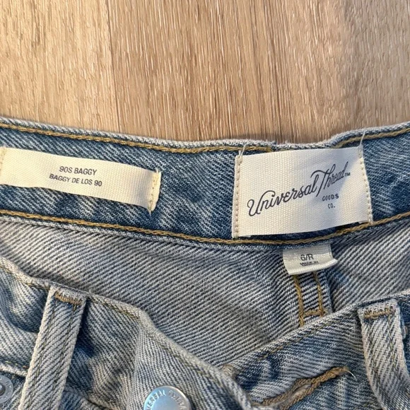 Universal Thread Light Blue Denim Jeans - Picture 2 of 3